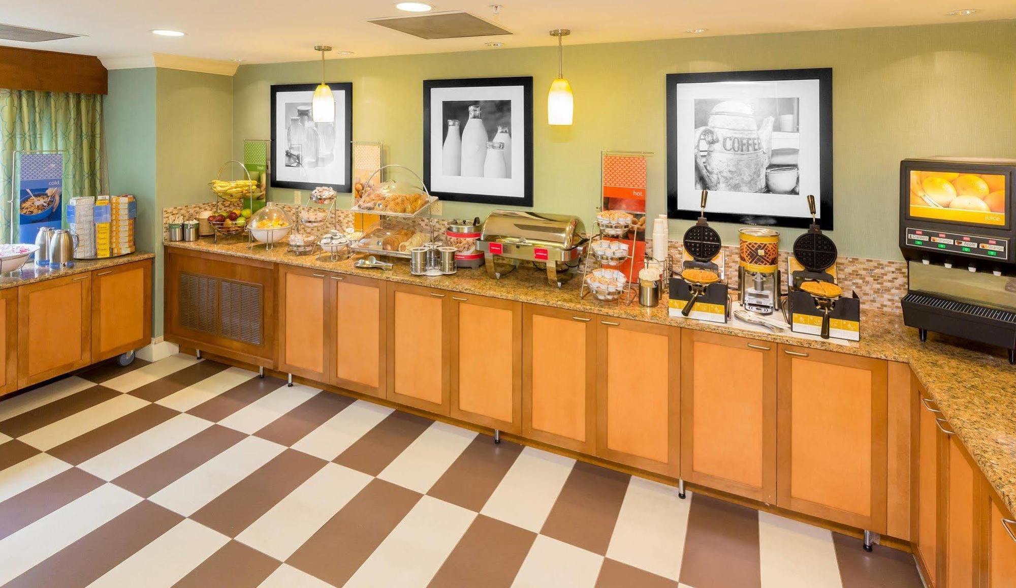 Hampton Inn Ellenton/Bradenton Buitenkant foto